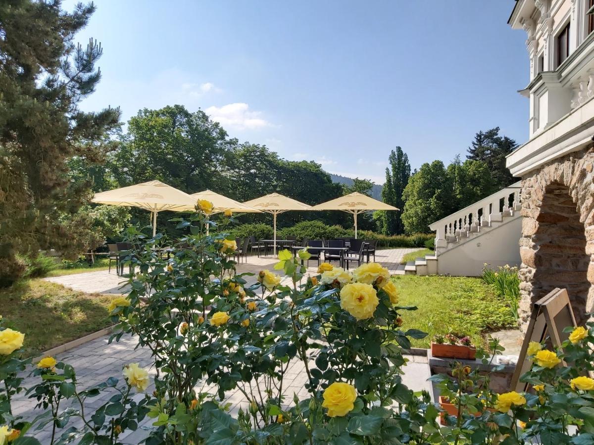 Pension U Golfu Cihelny Карлові Вари Екстер'єр фото