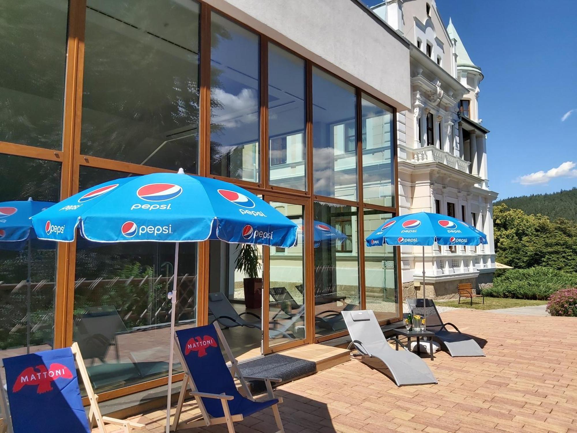 Pension U Golfu Cihelny Карлові Вари Екстер'єр фото